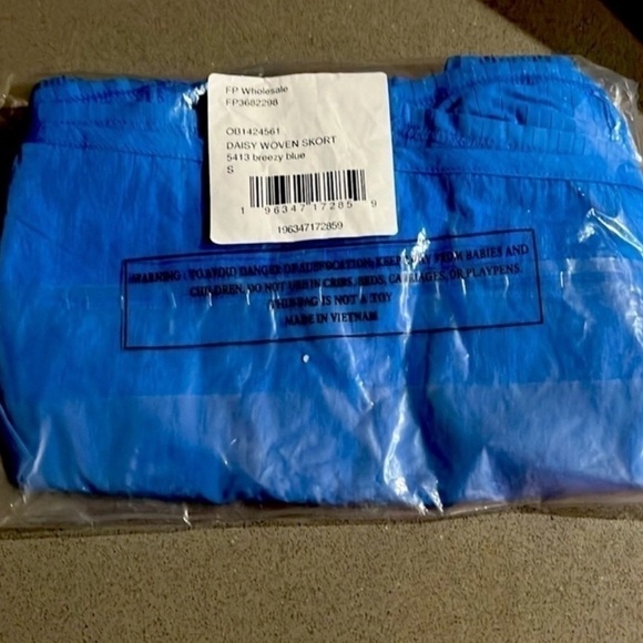 Free People Movement Daisy Woven Skort Blue S NWT - Picture 3 of 5